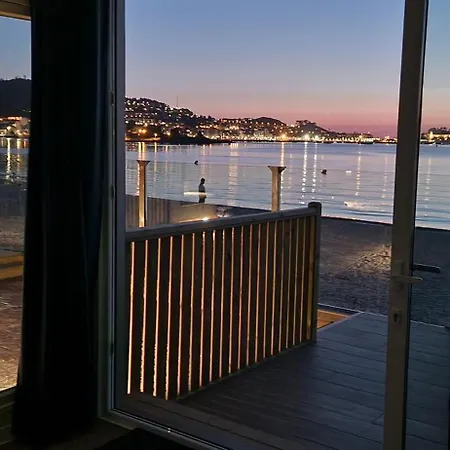 キャンプ場 Bayona Playa 2*