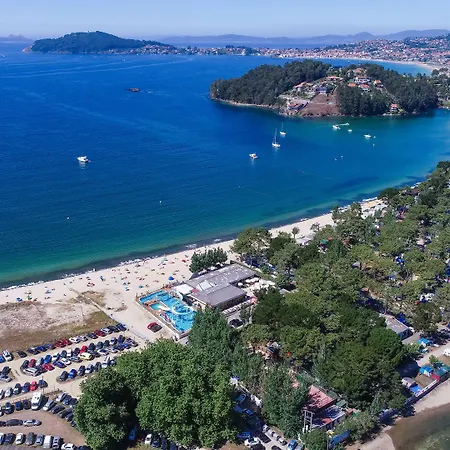 キャンプ場 Bayona Playa Sabaris