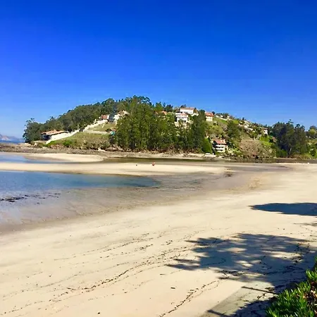 キャンプ場 Bayona Playa Sabaris